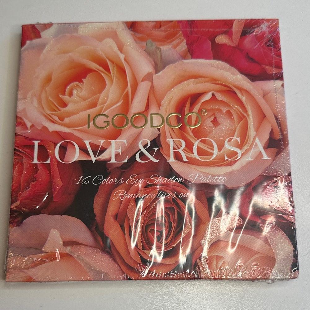 🎁 6 for $28 🎁 IGoodCo Love & Rosa Eyeshadow Palette